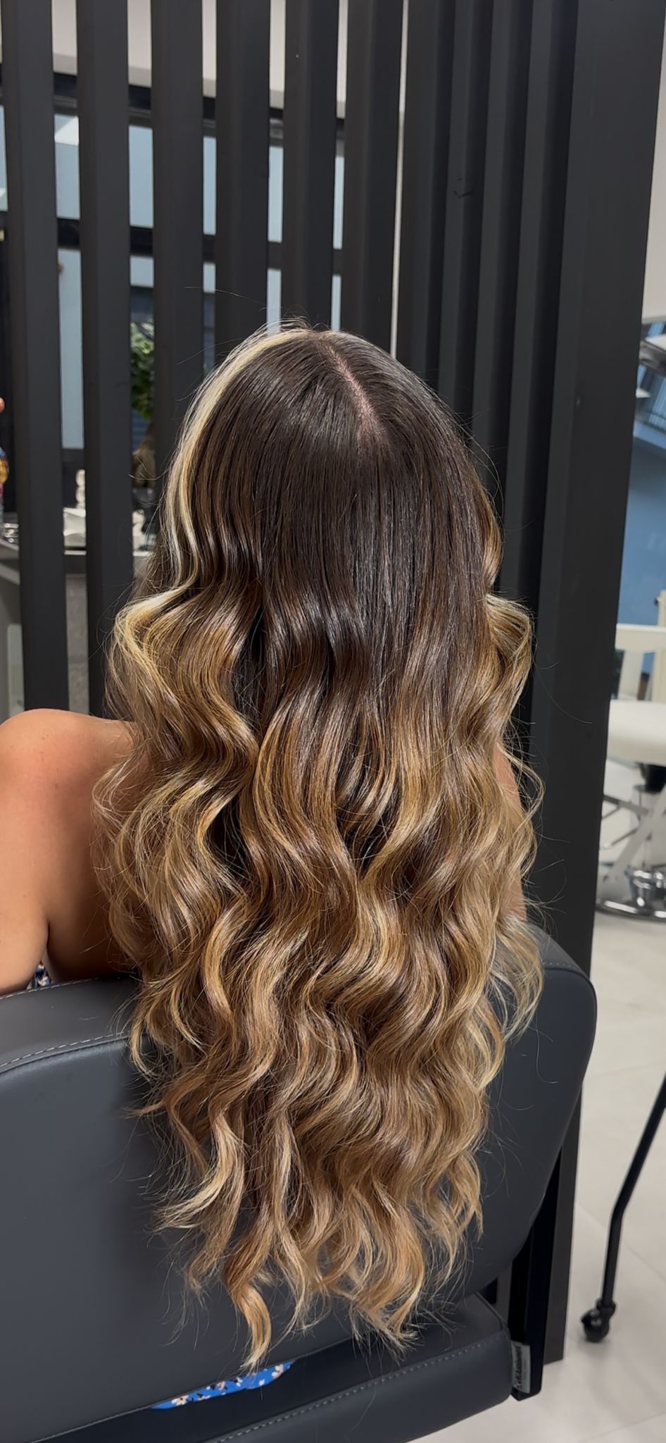 Freehand balayage & contouring